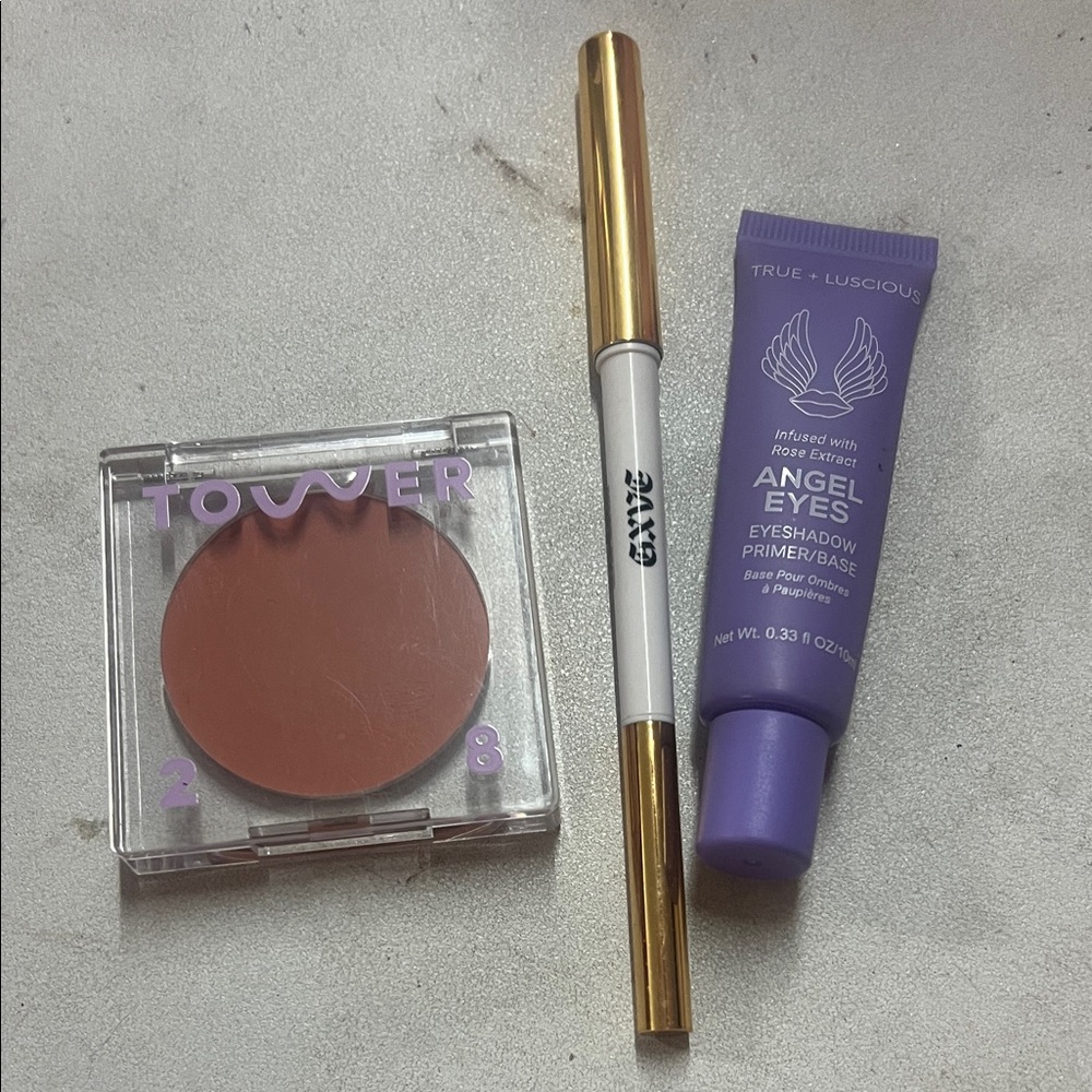 Tower 28 Eyeshadow in Warm Brown with Primer and Liner